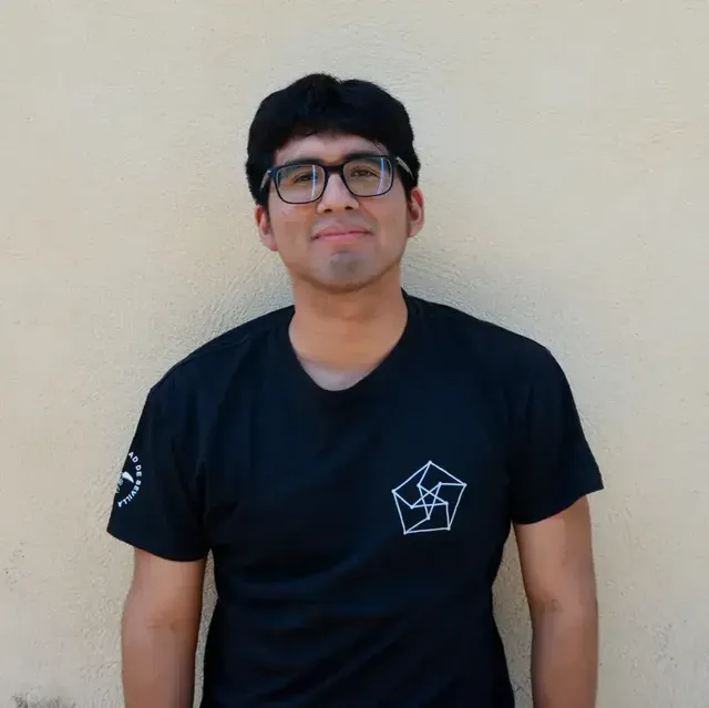 Kenny Jesús Flores Huamán